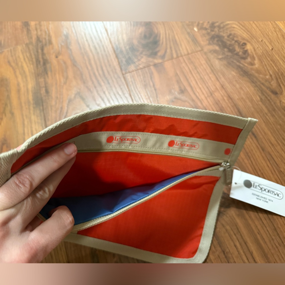 LeSportsac Classic Red/Tan Cosmetic Bag, Brand new with tags, clutch NWT 90s - Picture 3 of 6